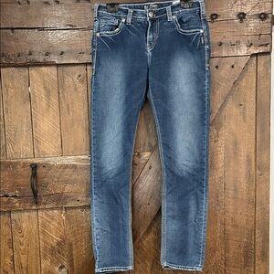 Silver Jeans Women’s Dark Wash Boyfriend Jeans